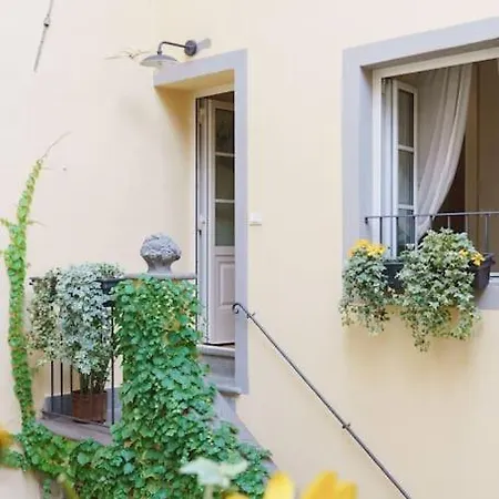 Corte Paolina - Charming Courtyard Inside Lejlighed Lucca